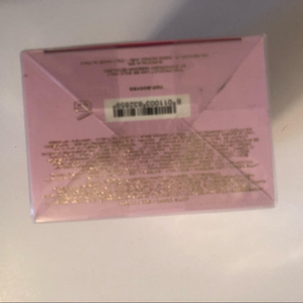 Missoni Perfumed Body Lotion 8.4 fl. Oz. - Picture 5 of 6